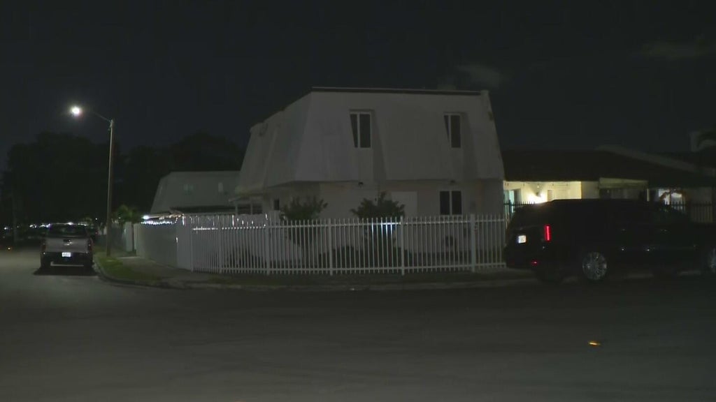 Man stabbed multiple times in Miami Gardens, police say — CBS Miami, Weston Schools news