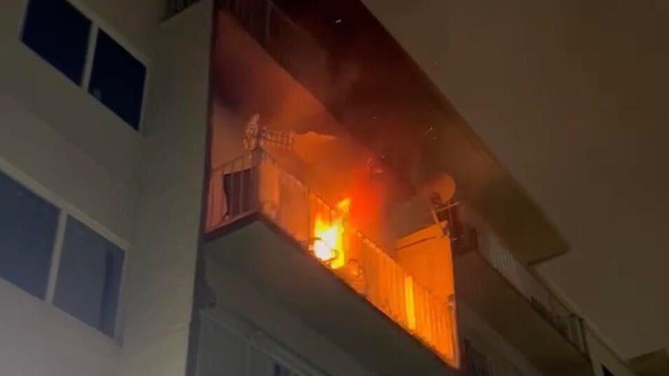 Miami apartment fire displaces 15 residents, two transported with smoke inhalation, officials say — Weston Health news