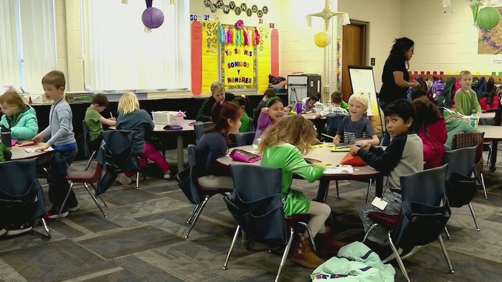Teacher pay, school security issues on Dade and Broward ballots — CBS Miami, Weston Real Estate news