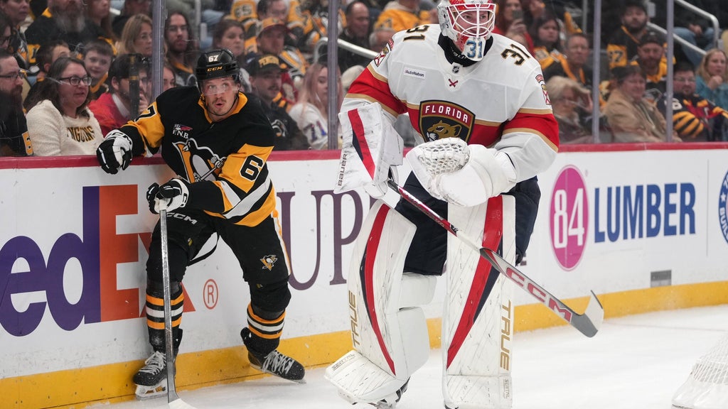 Pittsburgh Penguins blank Panthers 4-0 to spoil Florida goalie Cooper Black's record-setting NHL debut — CBS Miami, Weston Health news