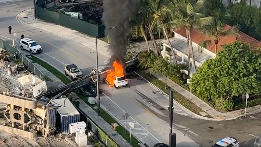4 injured after 85-foot drilling rig collapses in Miami's Brickell, trapping workers and crushing cars — CBS Miami, Weston Technology news