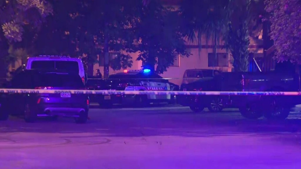 Deadly double shooting under investigation in Lauderhill, police say — CBS Miami, Weston Community news