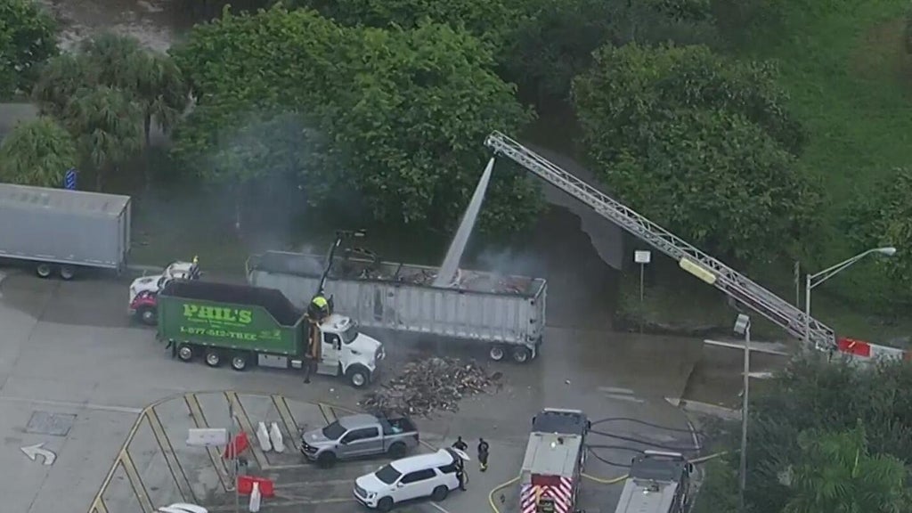 Northbound Turnpike reopens in Broward after truck fire — CBS Miami, Weston Community news