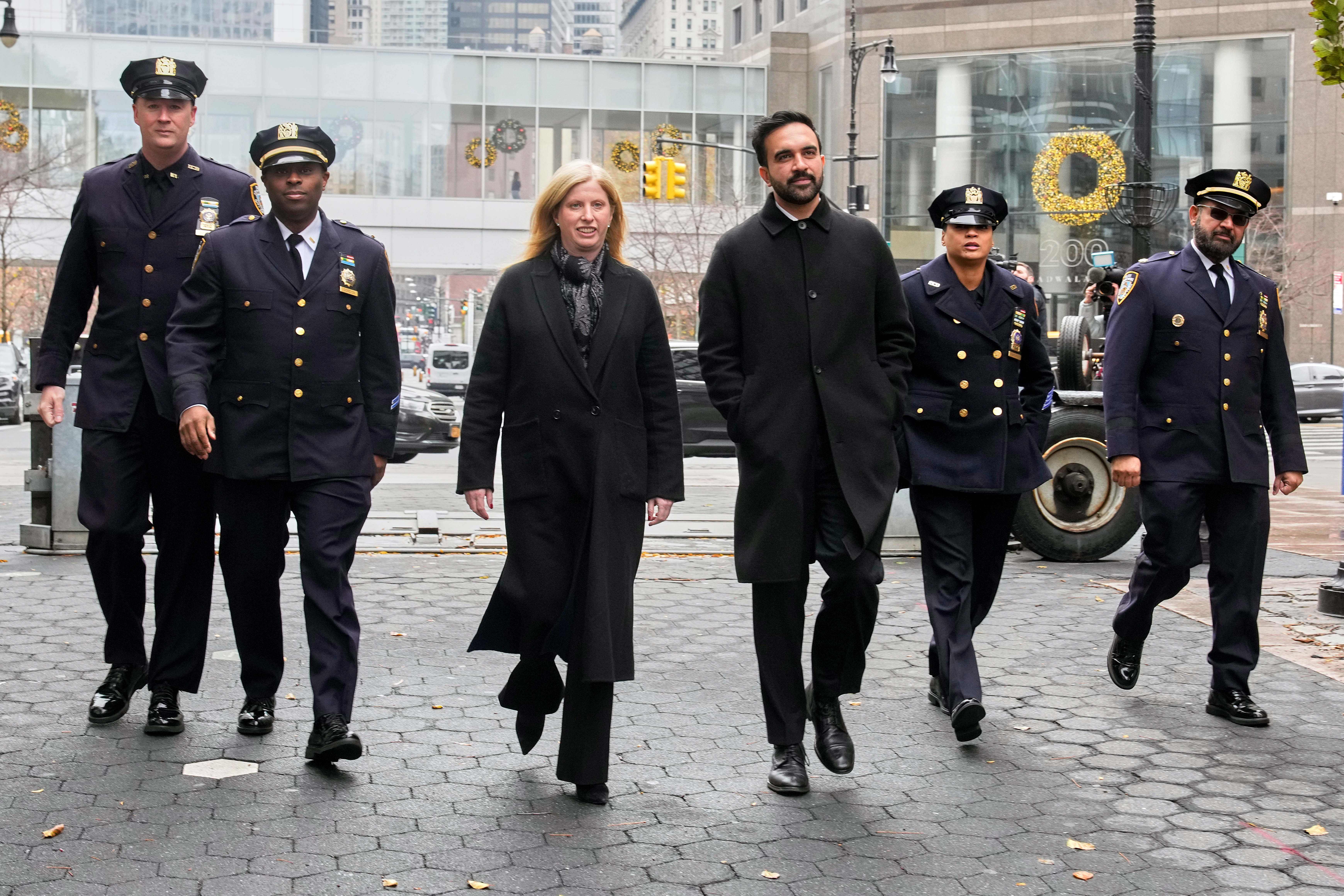 The divide among Mamdani allies over reforming the NYPD — Gothamist