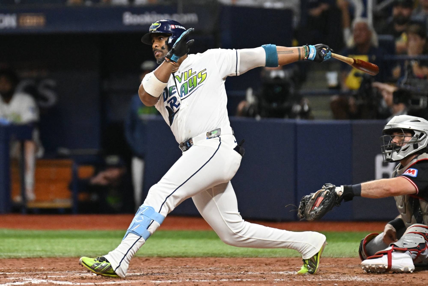  Two-run homers send Rays past Guardians into World Series  — Japan Times